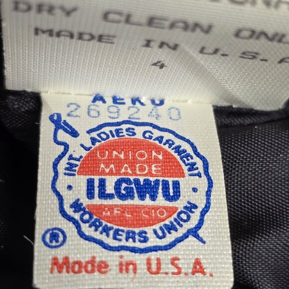 VTG Noviello Bloom Bergdorf Goodman Black Pinstriped Two Piece Skirt Suit Size 4 - Picture 11 of 11